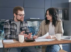 pexels-mikhail-nilov-6963047